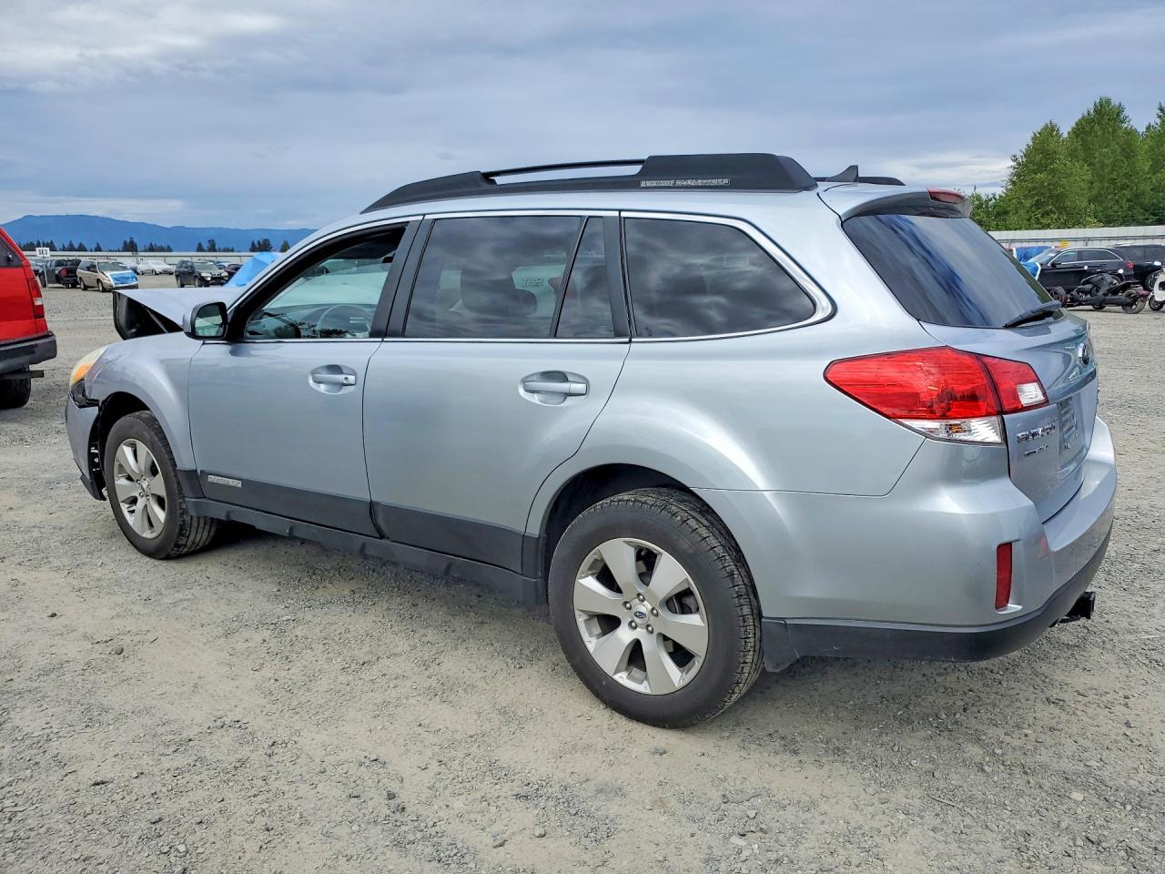 2012 Subaru Outback 3.6R Limited - Фото 2