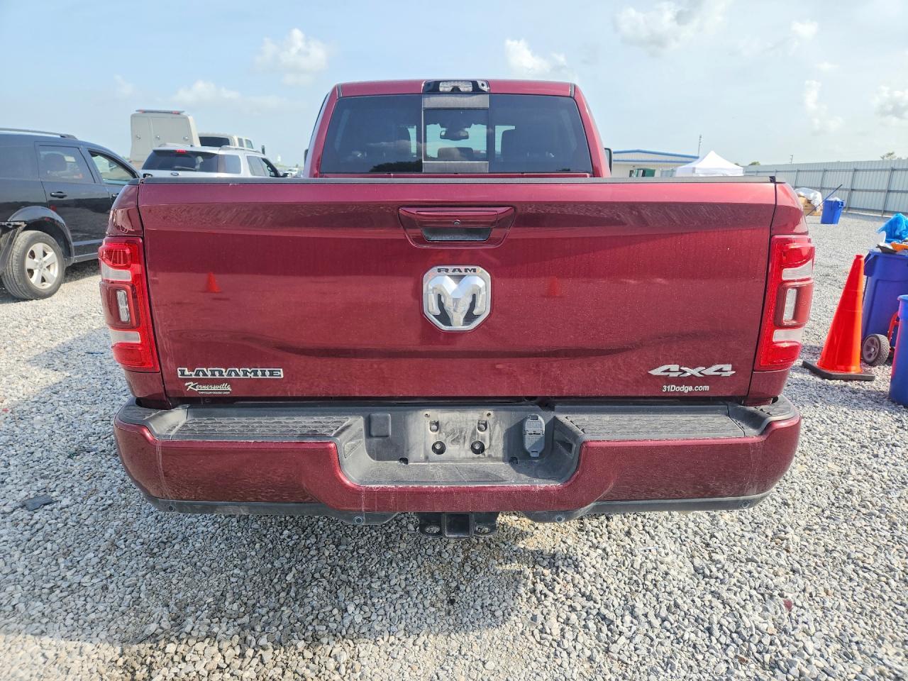 2023 Ram 2500 Laramie - Фото 6