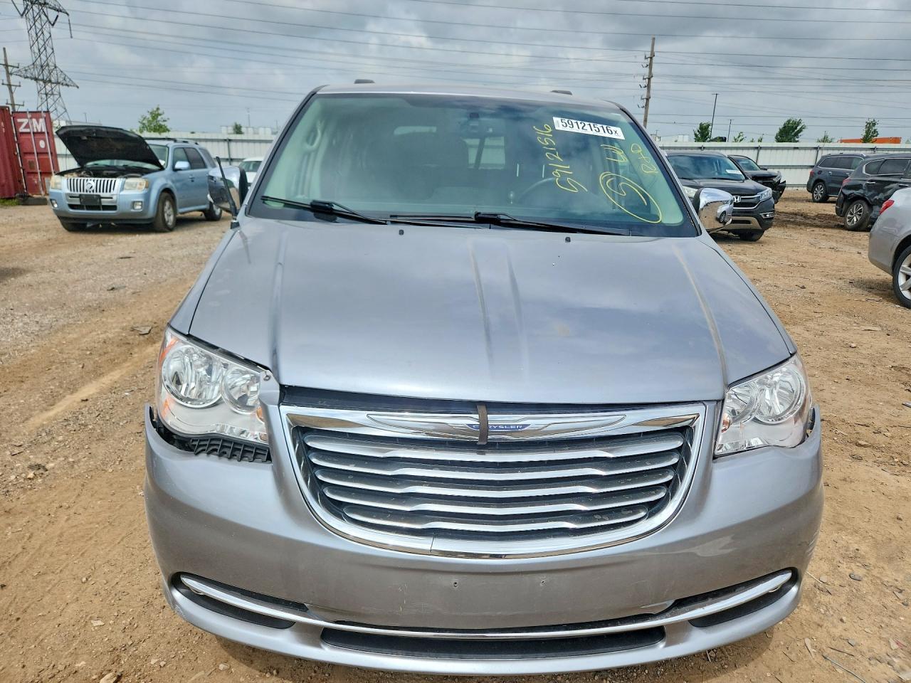 2014 Chrysler Town & Country Touring L - Фото 5