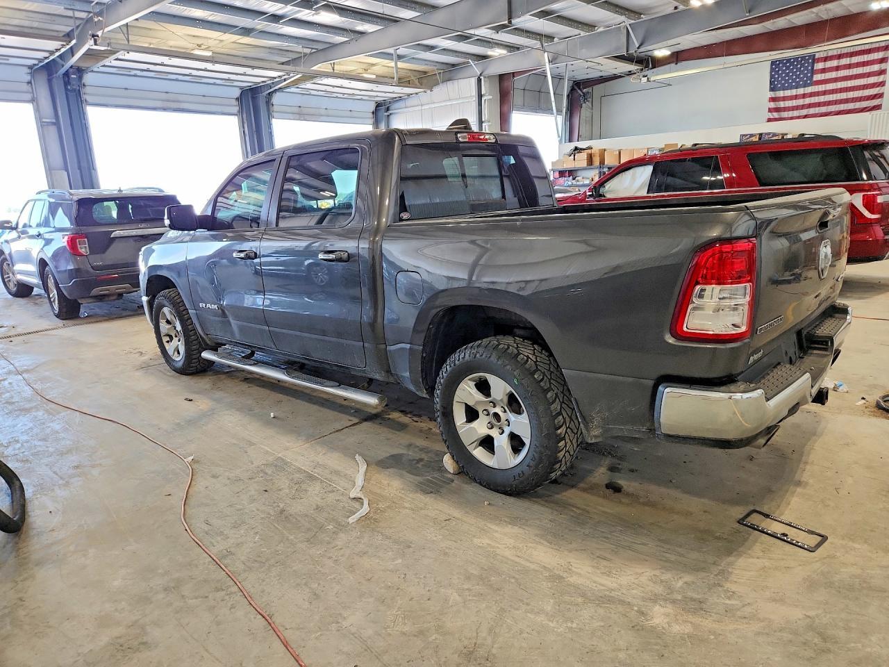2019 Ram 1500 Big Horn - Фото 2