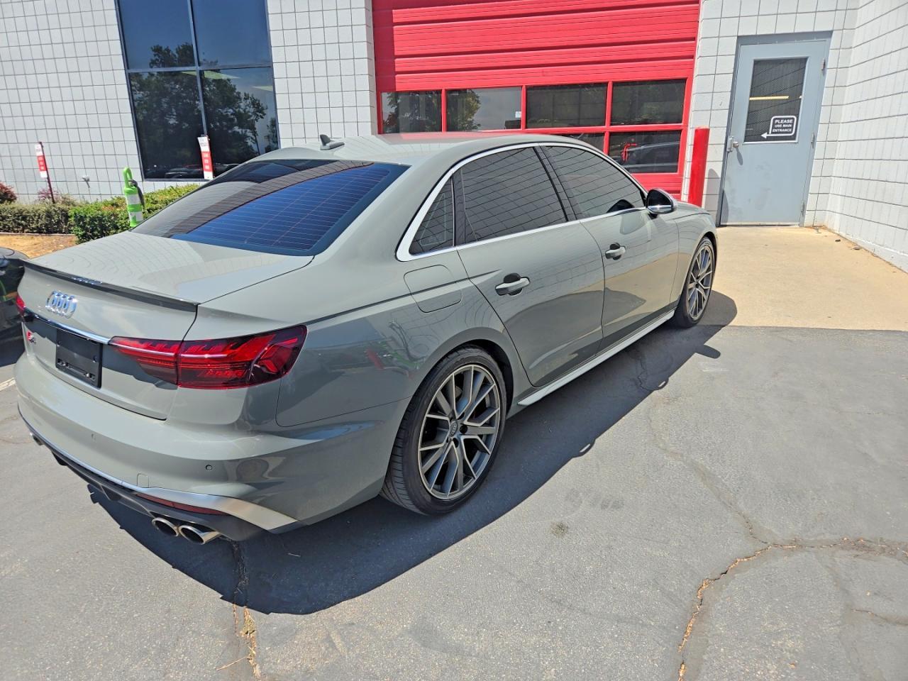 2020 Audi S4 - Фото 4