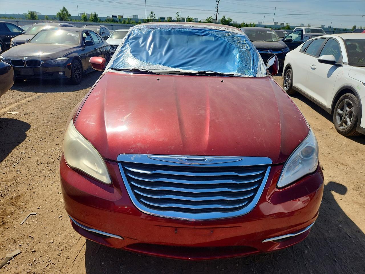 2012 Chrysler 200 Touring - Фото 5