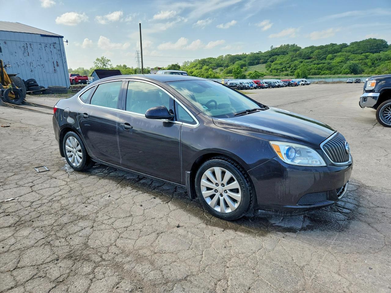 2015 Buick Verano - Image 4
