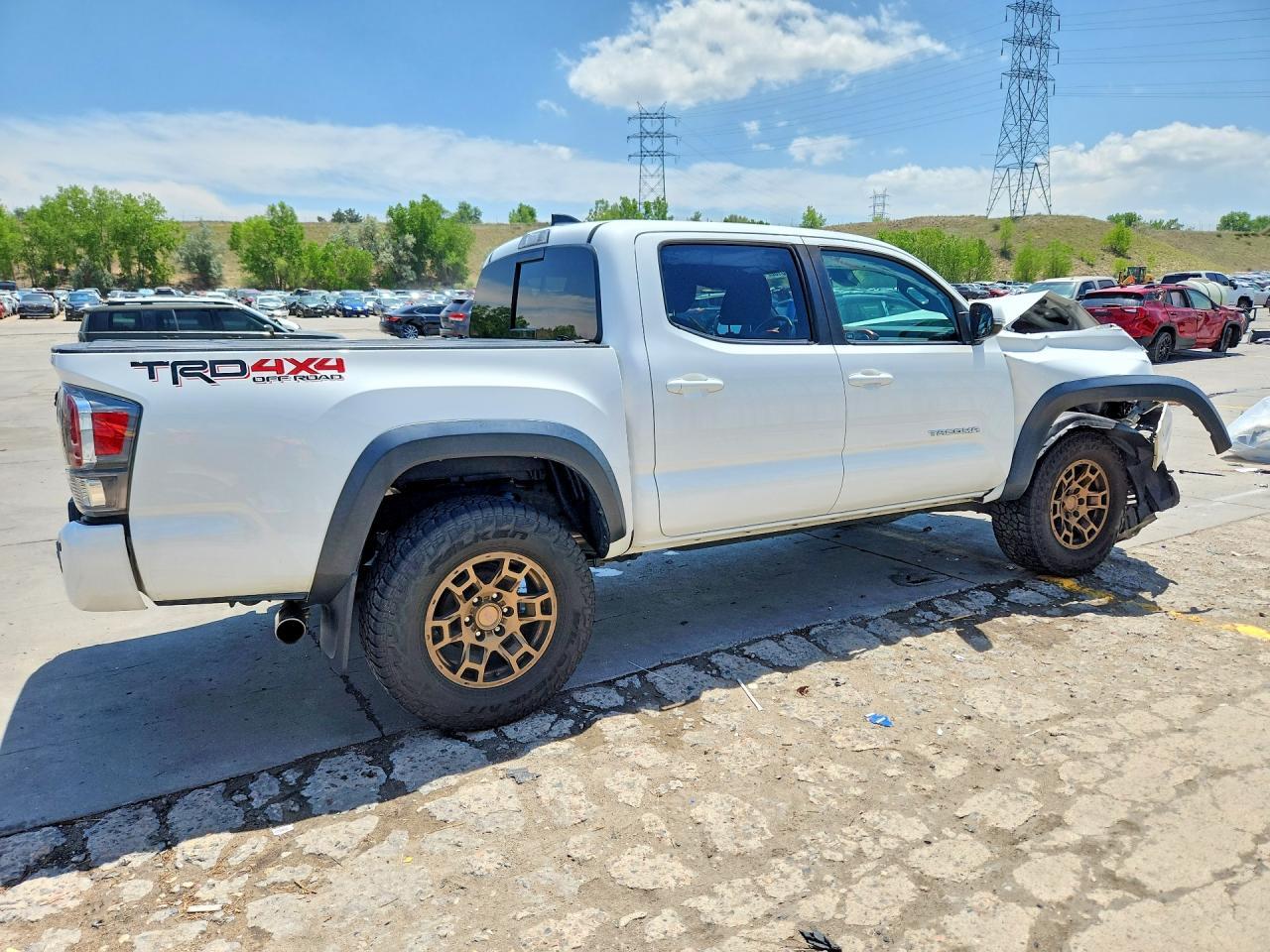 2020 Toyota Tacoma Trd Off-Road - Фото 3
