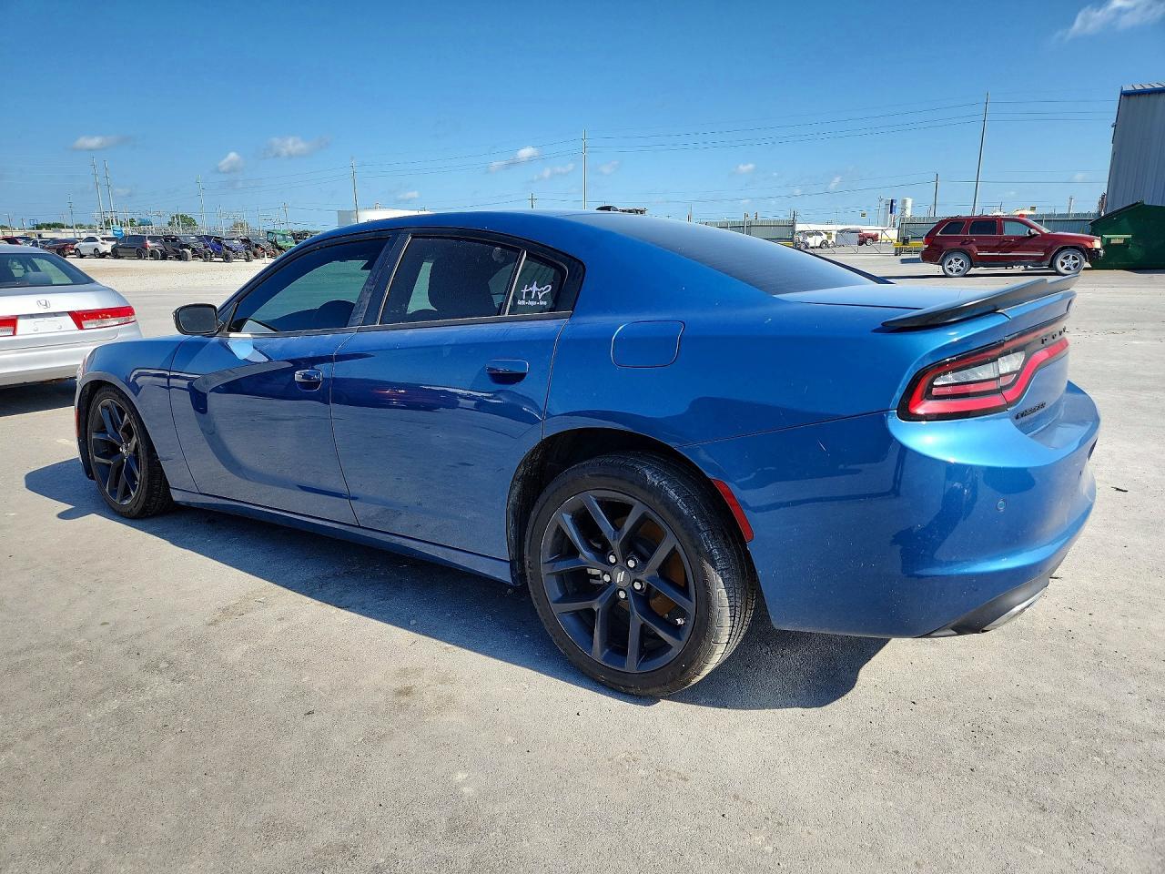2022 Dodge Charger Sxt - Фото 2
