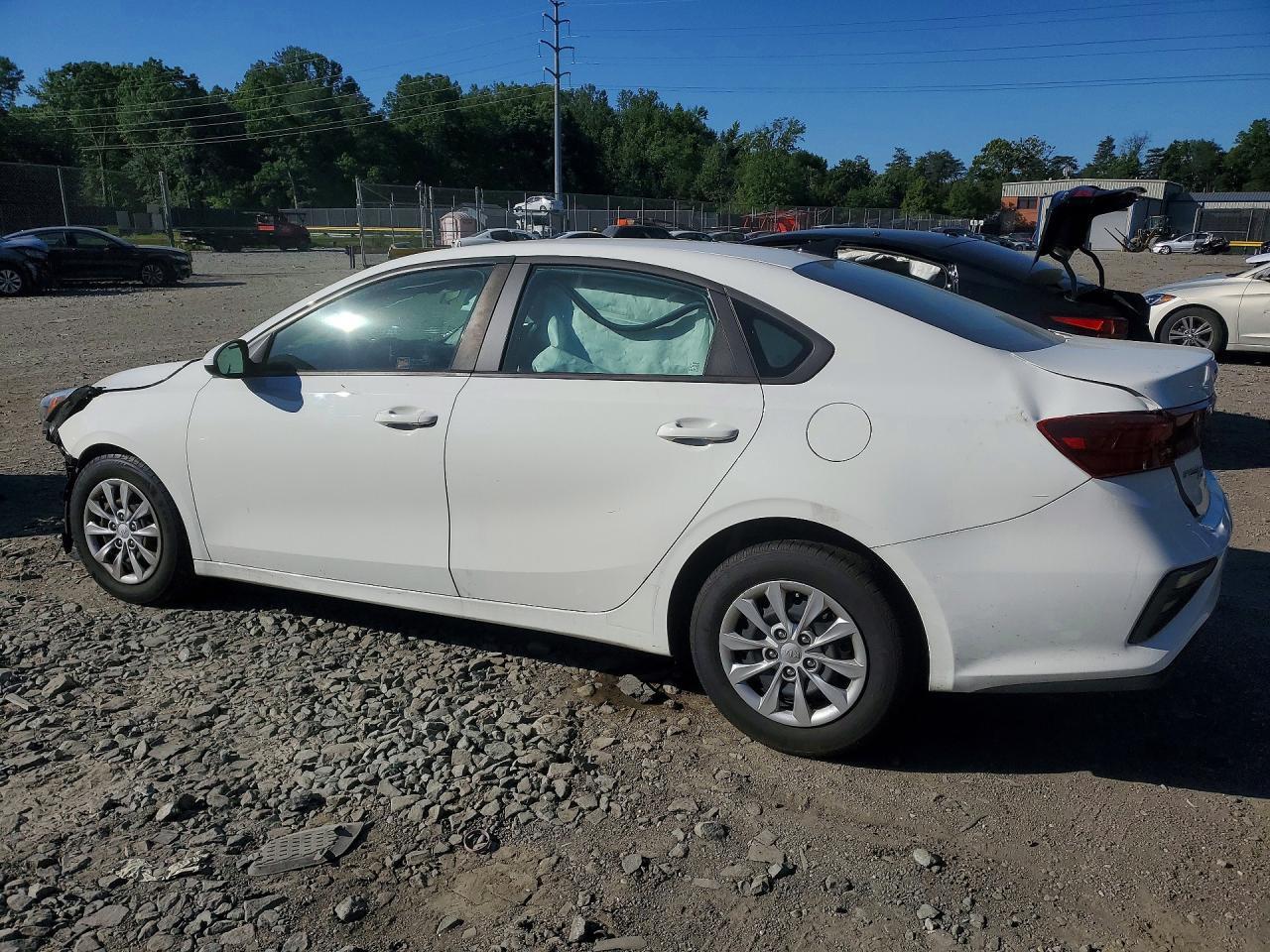 2019 Kia Forte Fe - Image 2