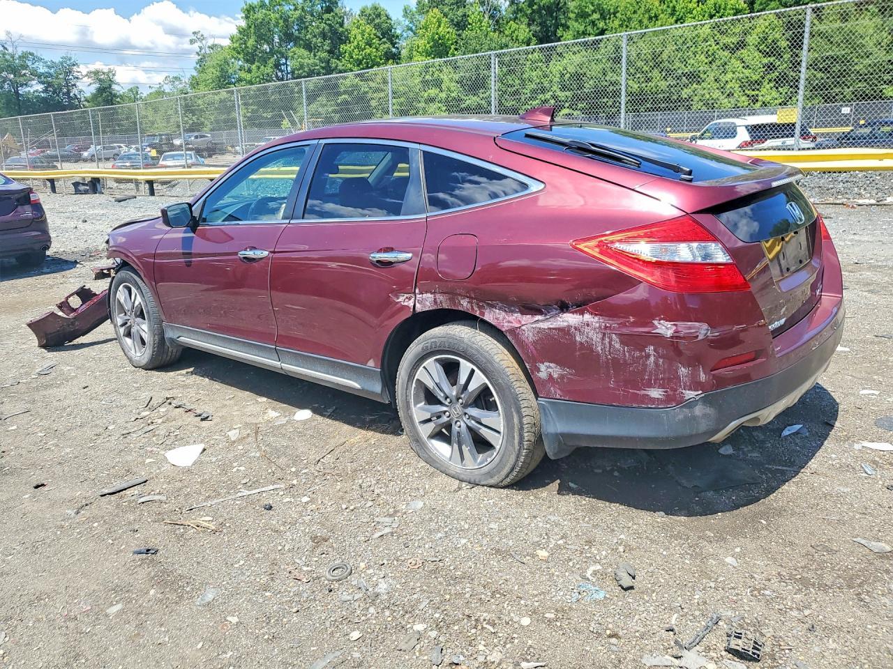 2015 Honda Crosstour Exl - Image 2