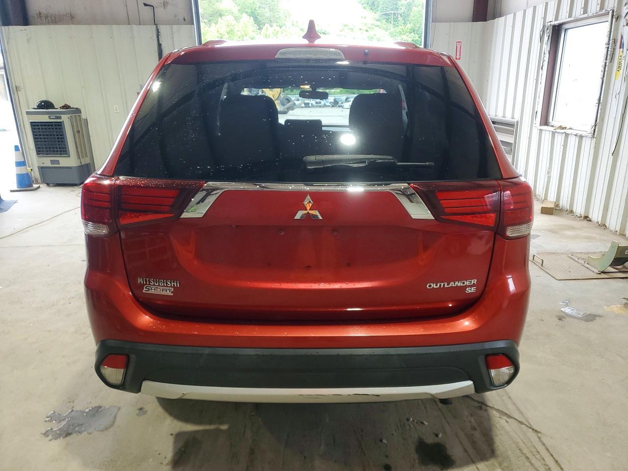 2018 Mitsubishi Outlander Se - Фото 6
