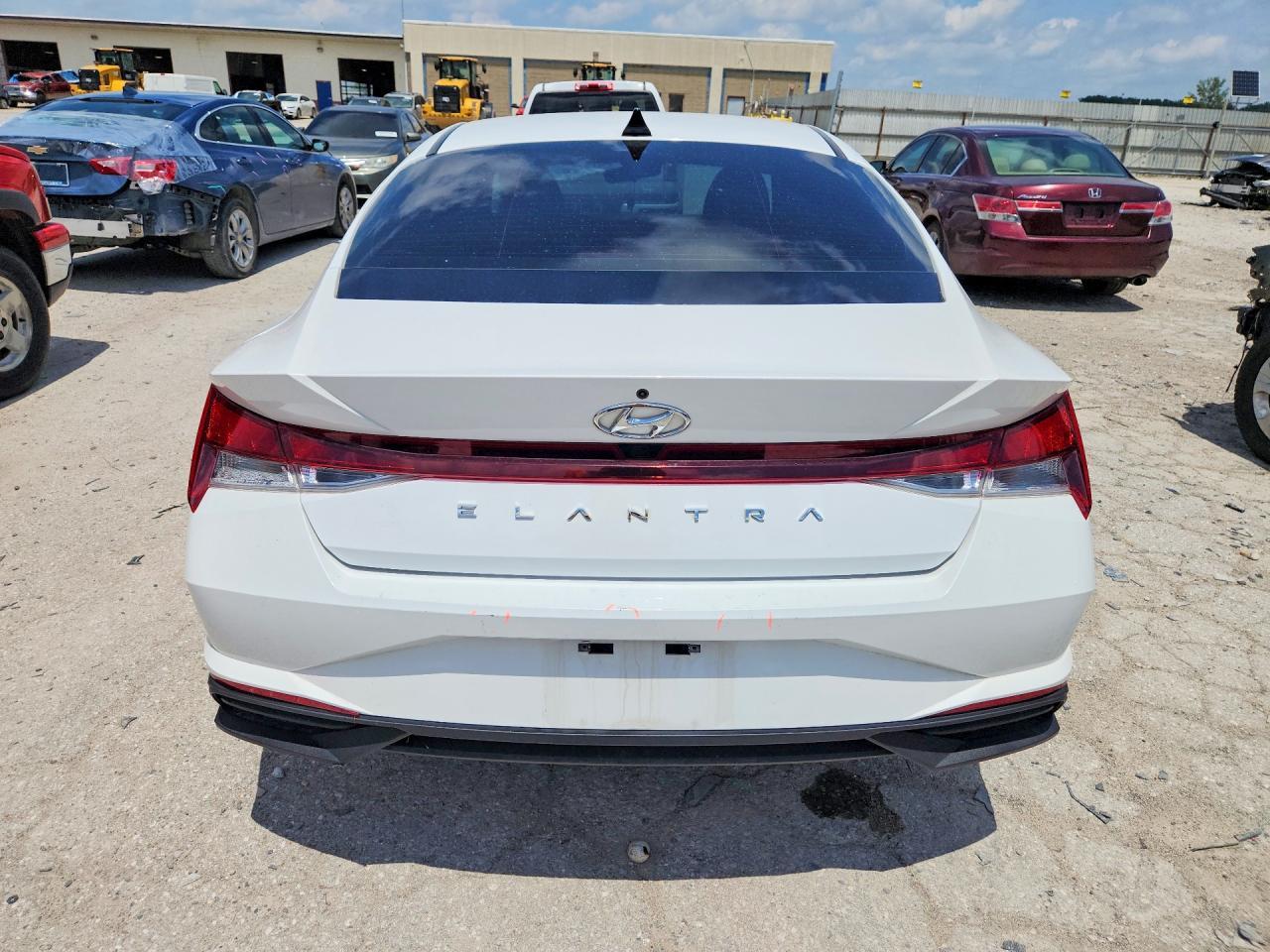 2023 Hyundai Elantra Sel - Image 6