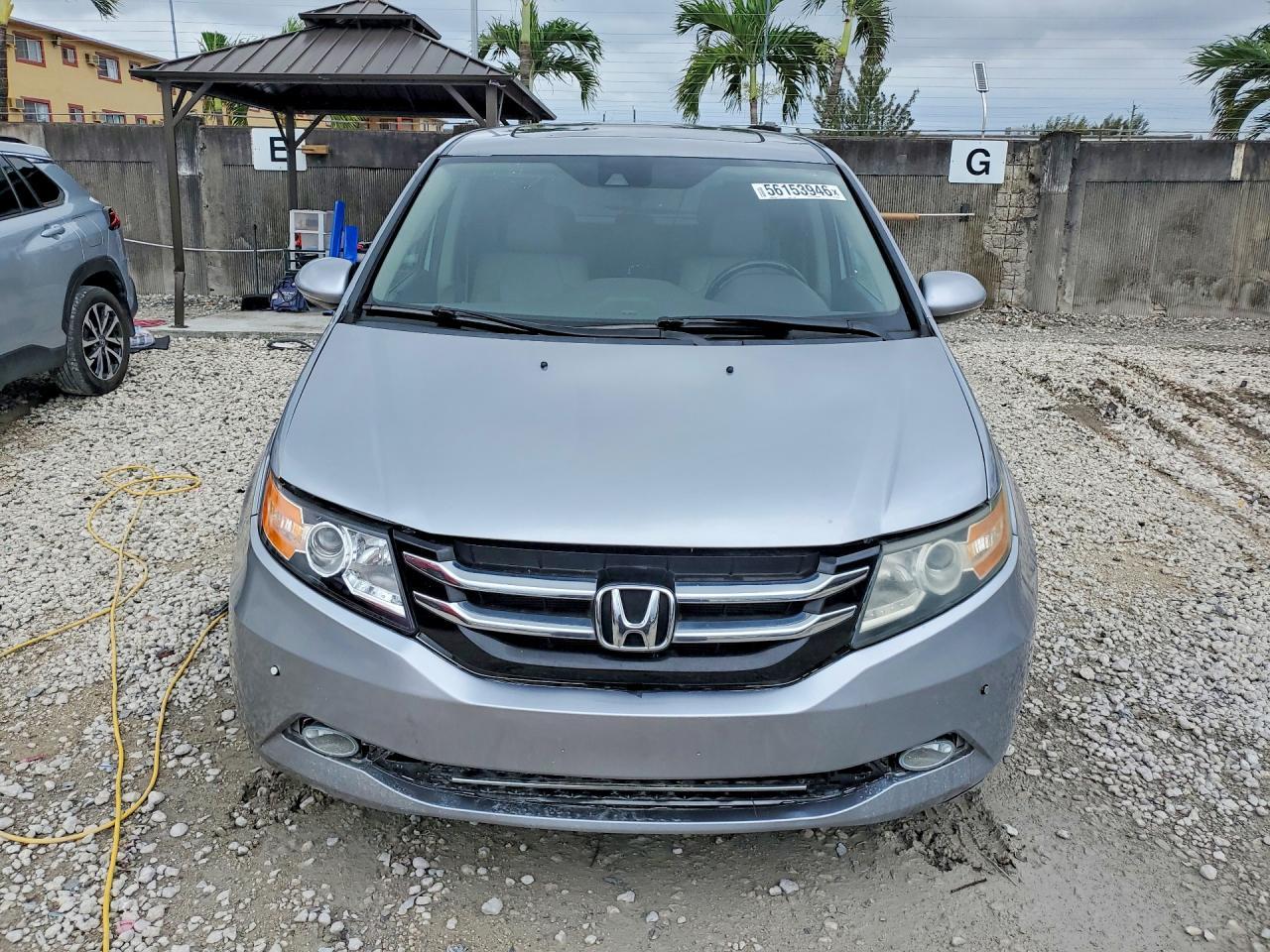 2016 Honda Odyssey Touring - Image 5