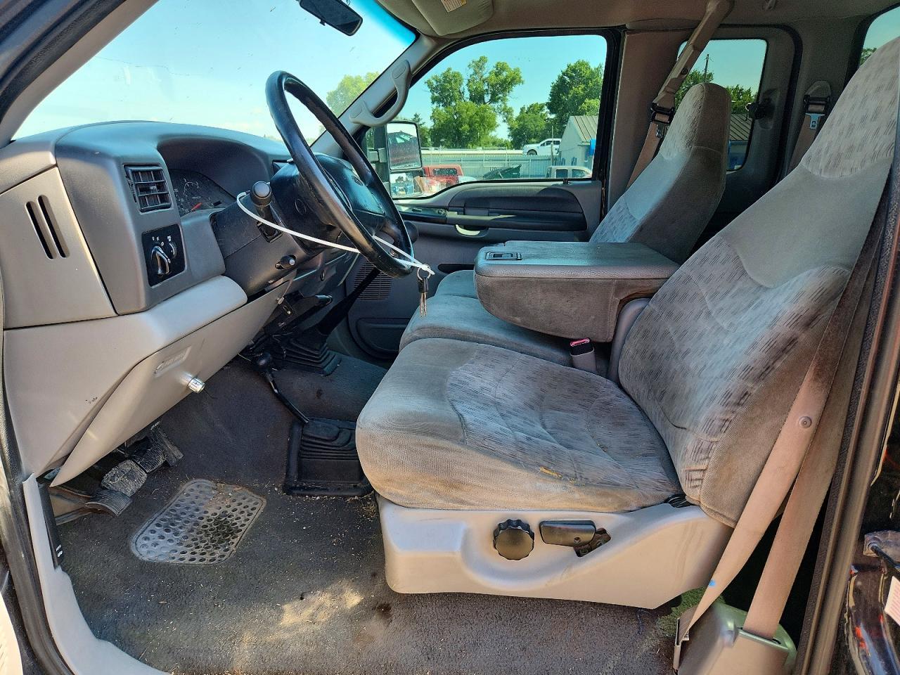 2000 Ford F250 Super Duty - Image 7