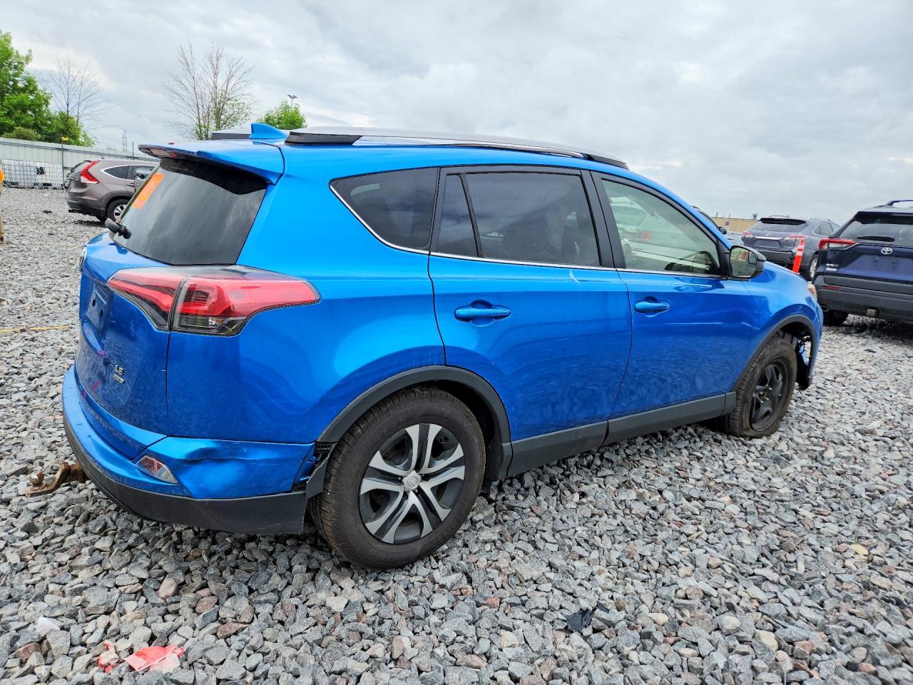 2017 Toyota Rav4 Le - Фото 3