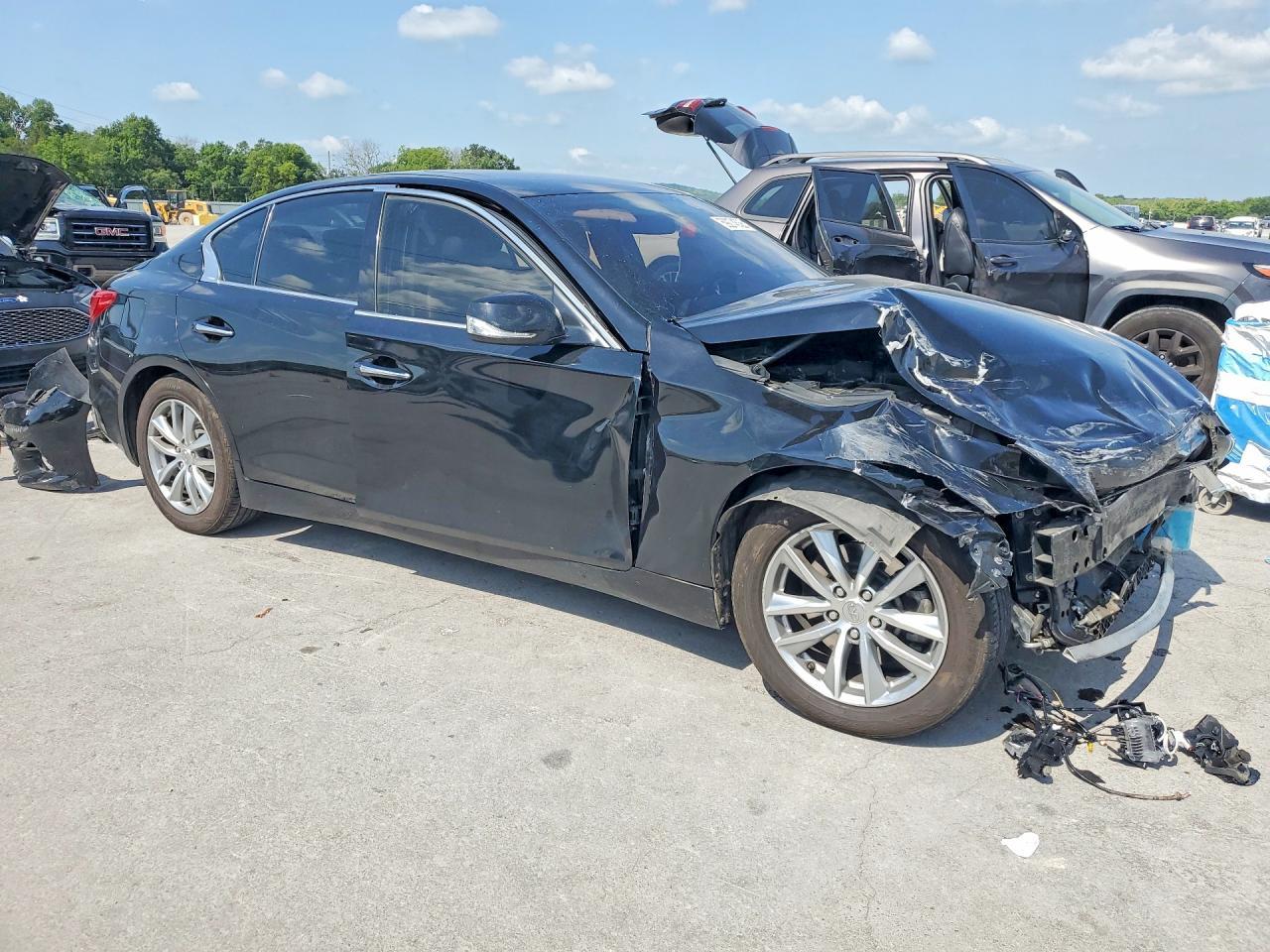 2015 Infiniti Q50 Base - Image 4