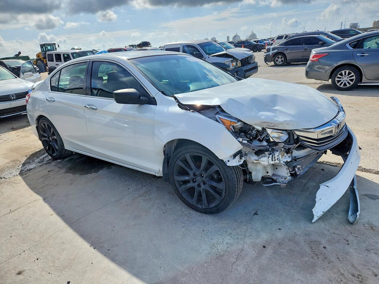 2016 Honda Accord Lx - Фото 4