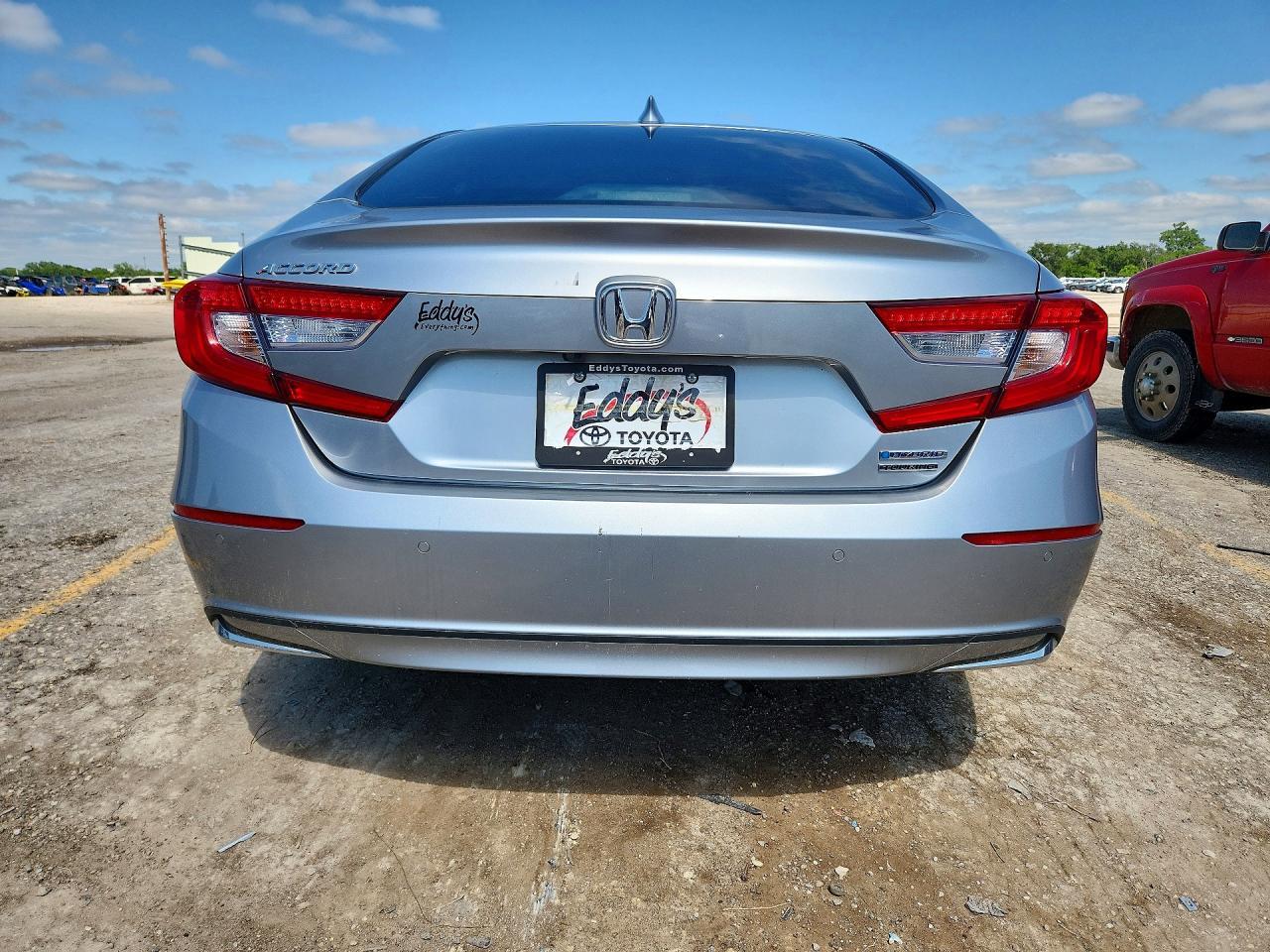2018 Honda Accord Touring Hybrid - Image 6