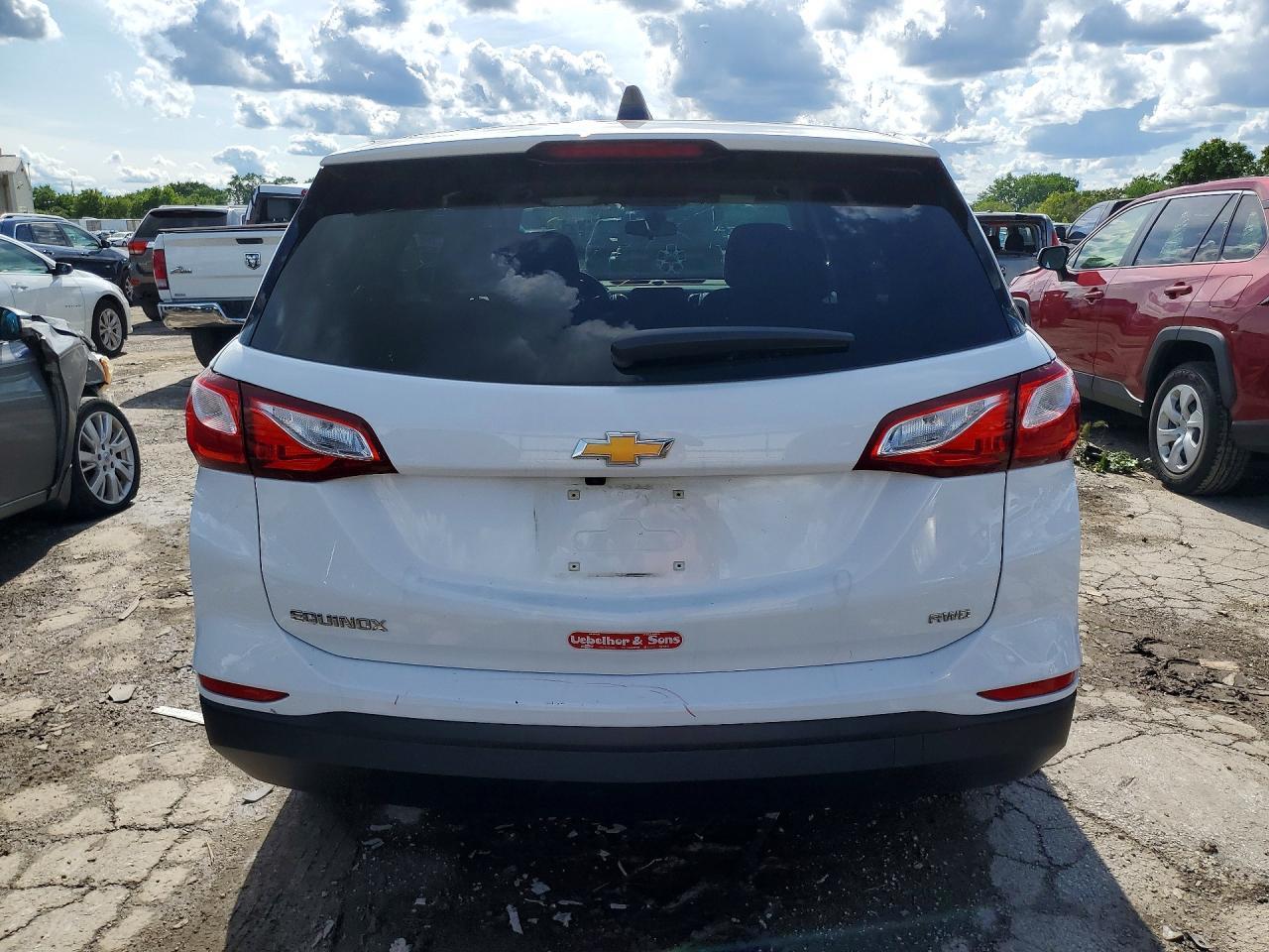 2021 Chevrolet Equinox Ls - Image 6