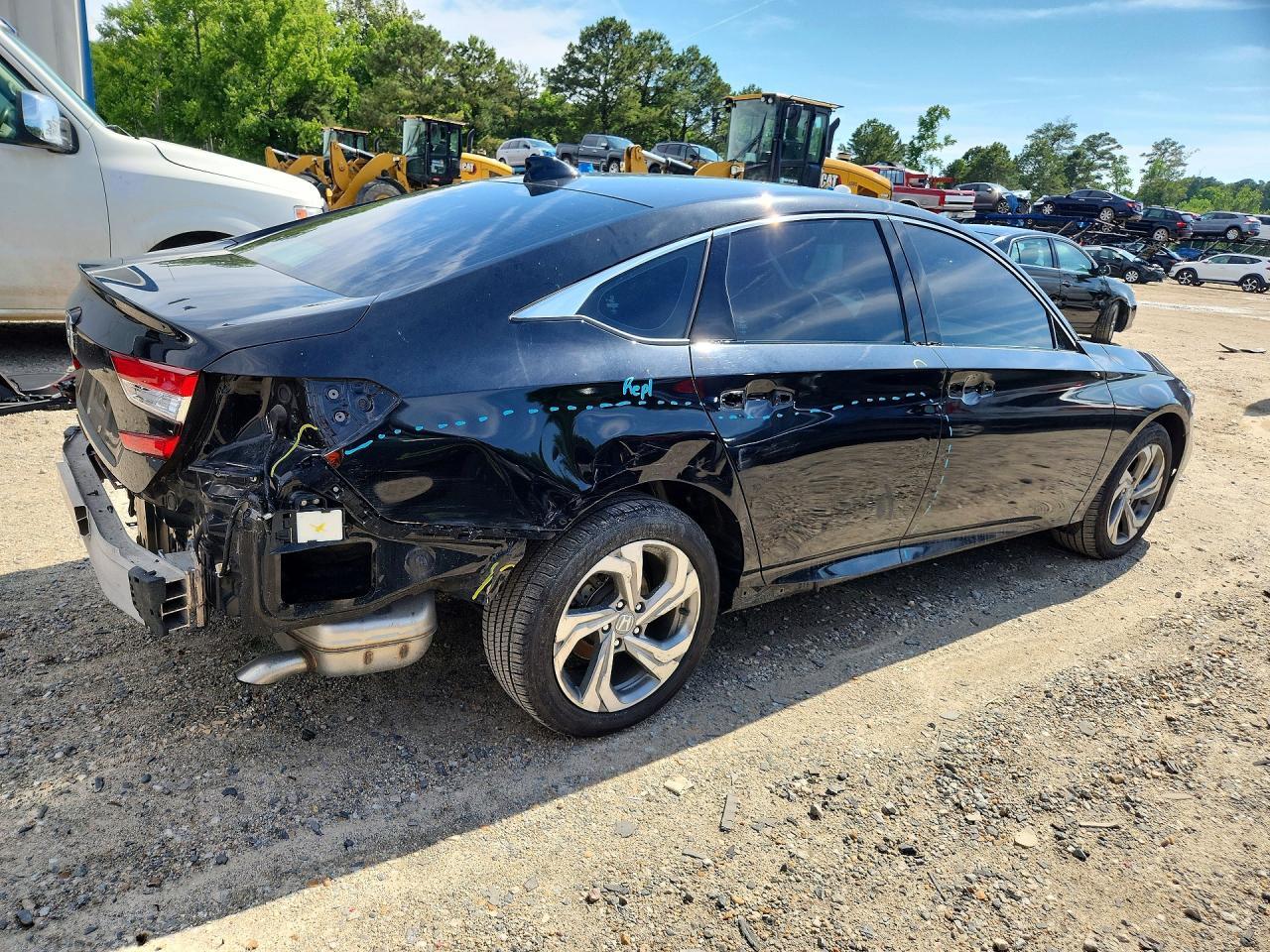 2018 Honda Accord Ex - Фото 3