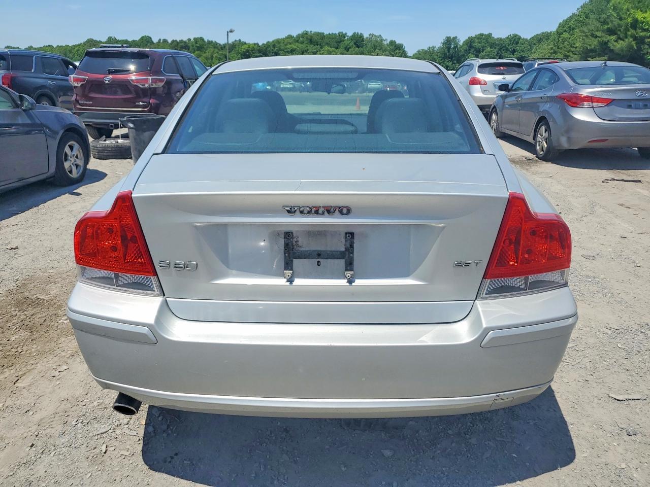2007 Volvo S60 2.5T - Image 6