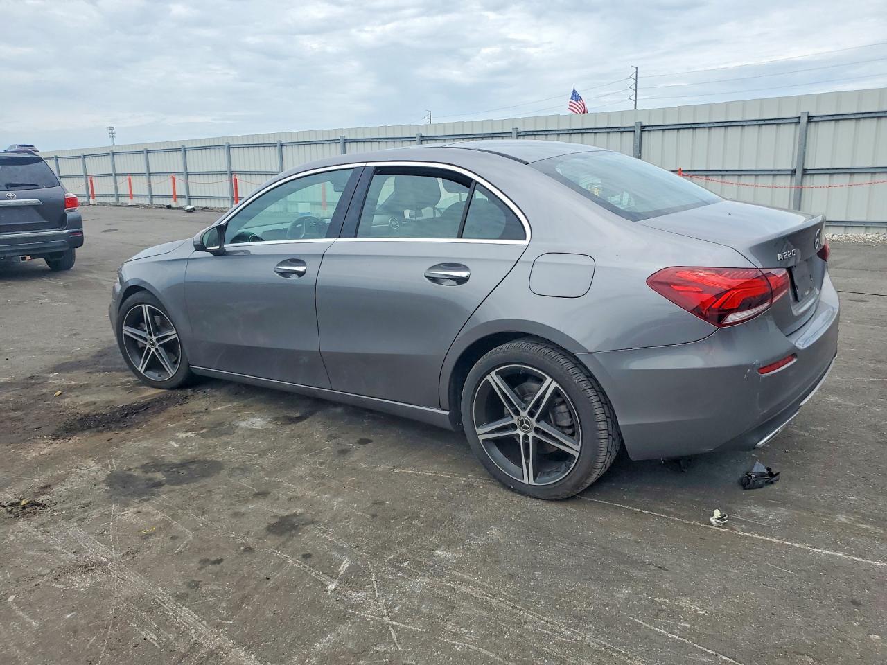 2019 Mercedes-Benz A 220 - Image 2