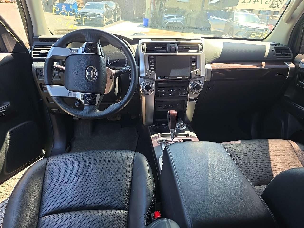 2022 Toyota 4Runner Limited - Фото 7