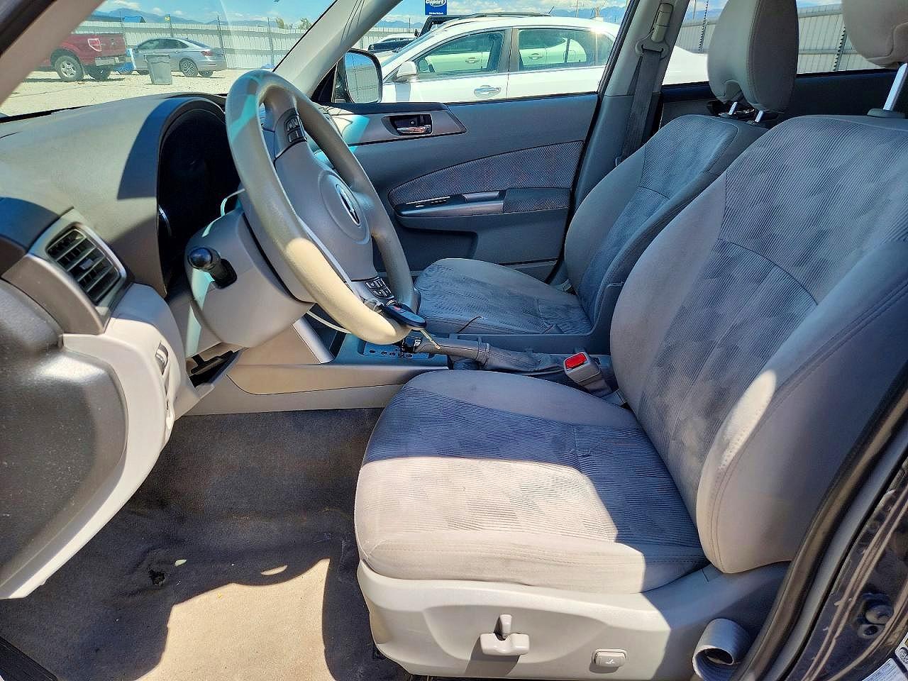 2010 Subaru Forester - Image 7