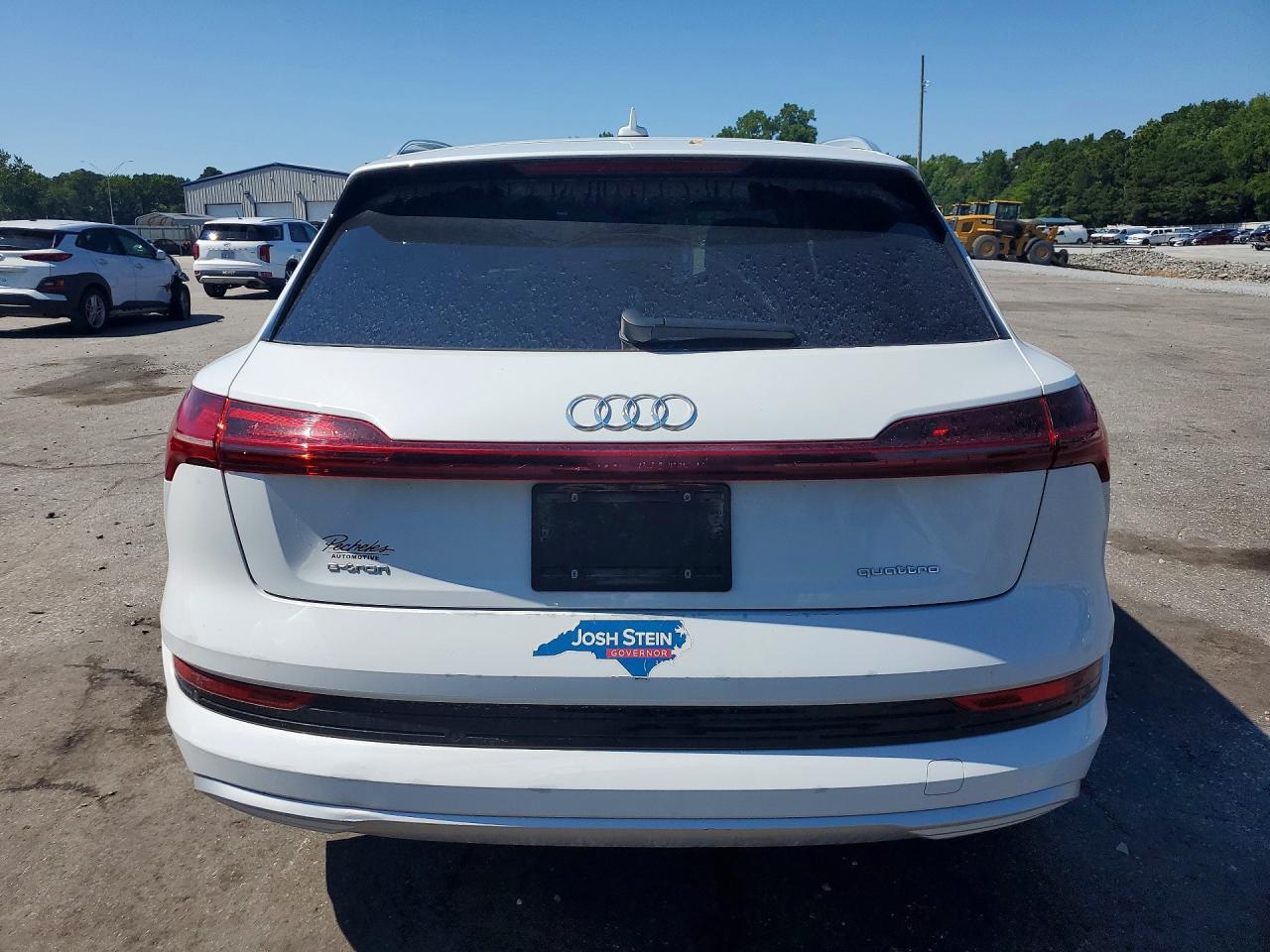 2023 Audi E-Tron - Фото 6