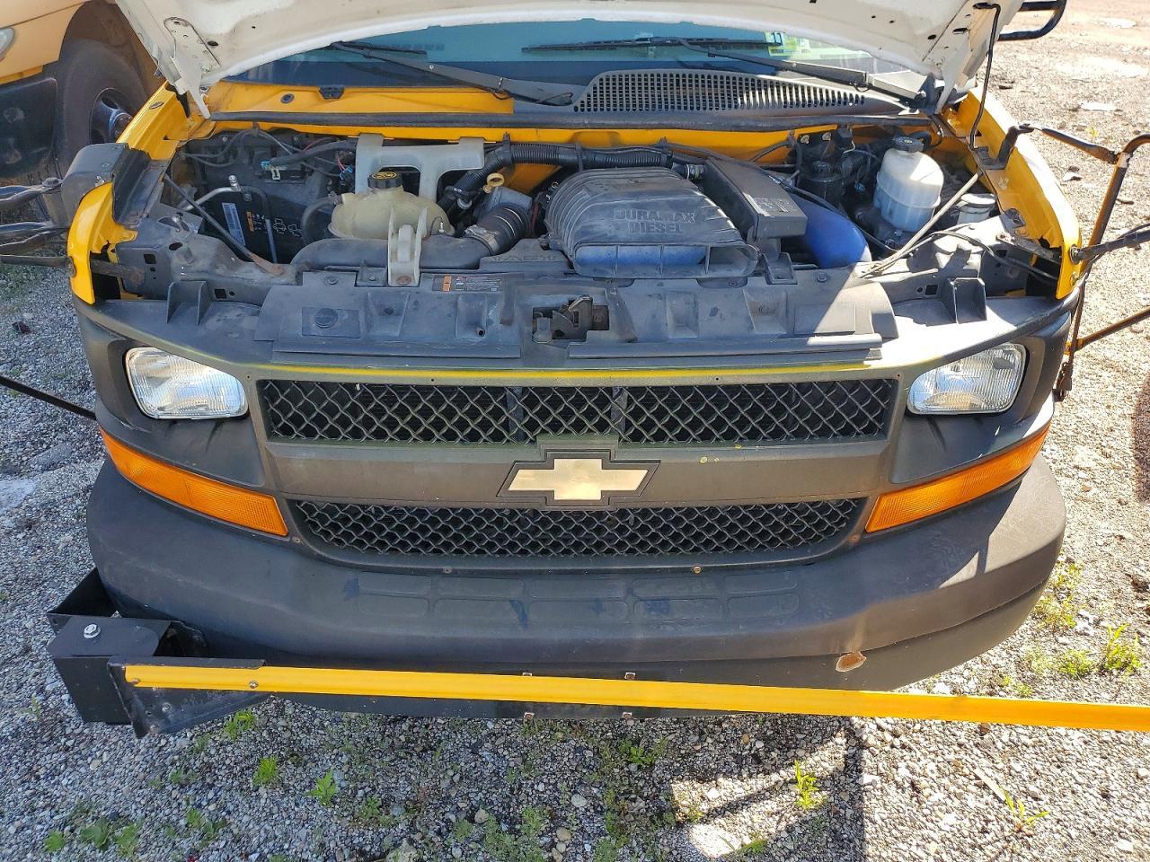 2012 Chevrolet Express G3 - School Bus - Фото 7
