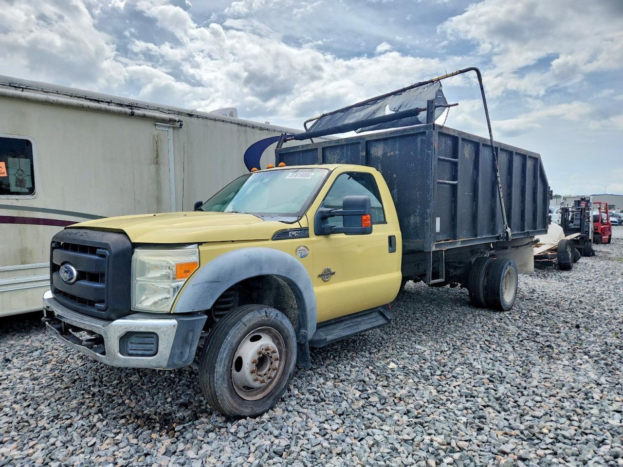 2011 Ford F550 Super Duty Dump Truck - Фото 2