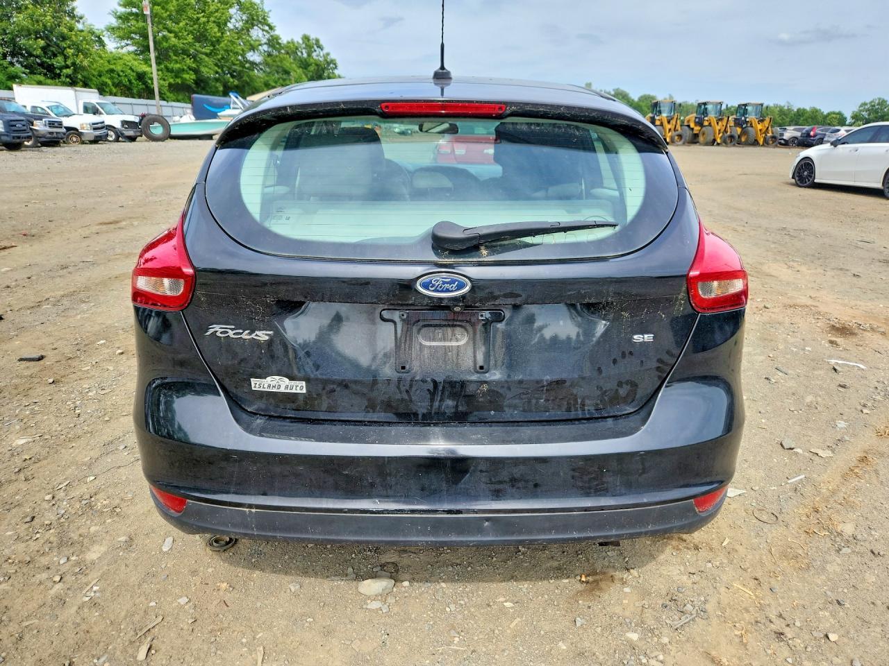 2017 Ford Focus Se - Image 6