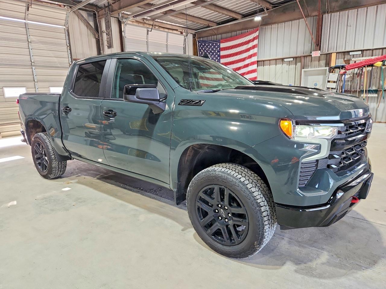 2025 Chevrolet Silverado K1500 Lt Trail Boss - Image 4