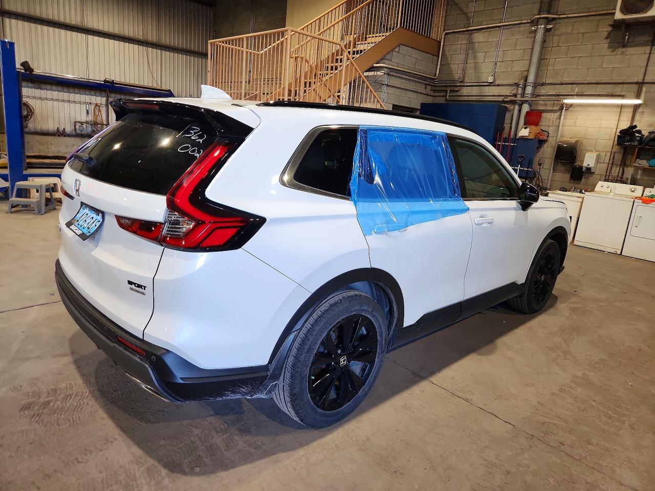 2024 Honda Cr-V Sport Touring - Фото 3
