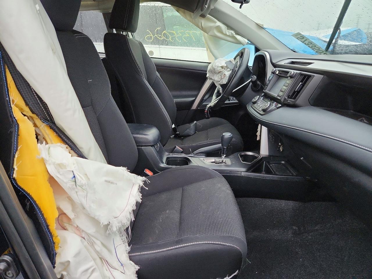 2018 Toyota Rav4 Xle - Image 7