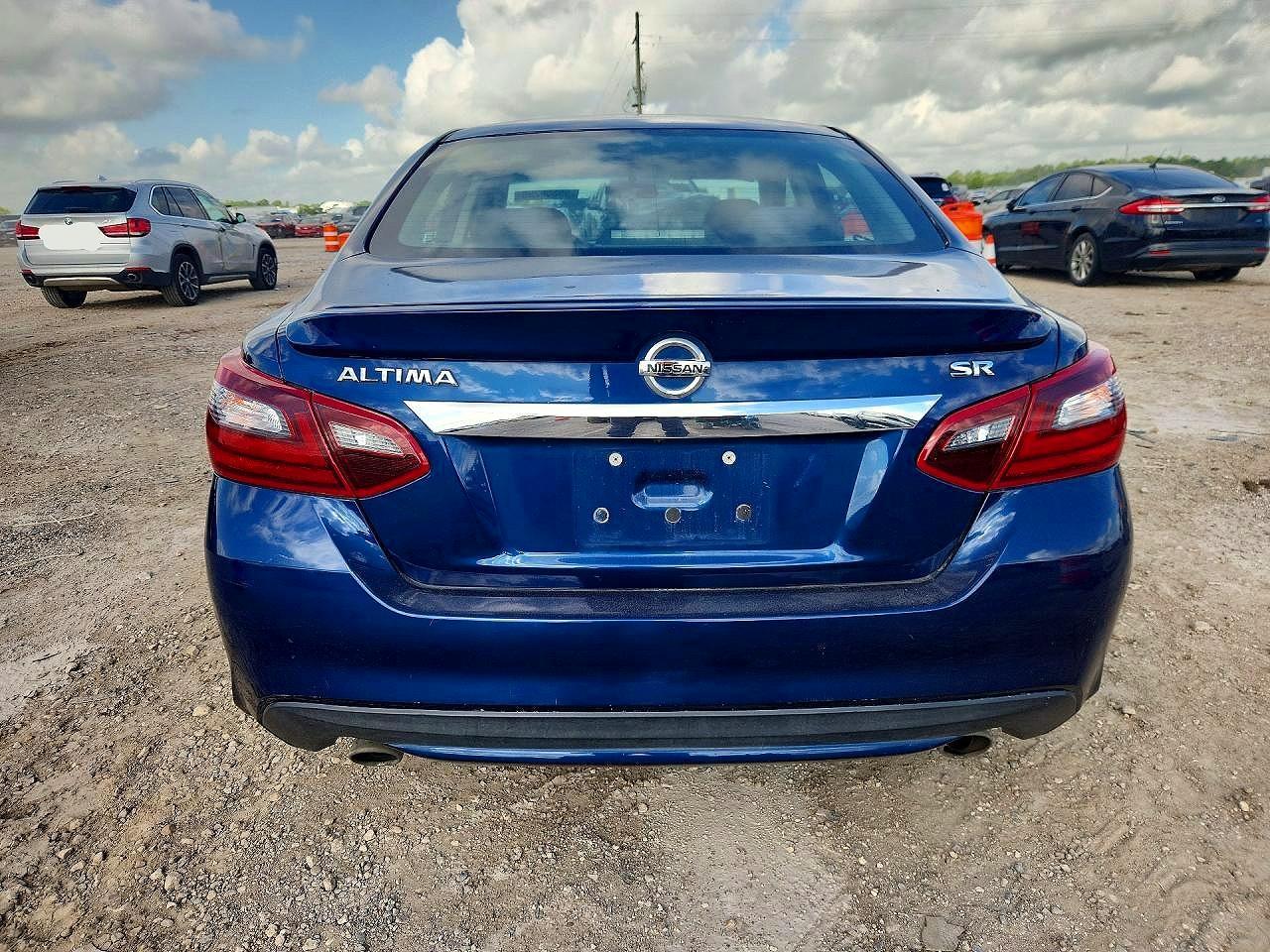 2017 Nissan Altima 2.5 Sr - Фото 6