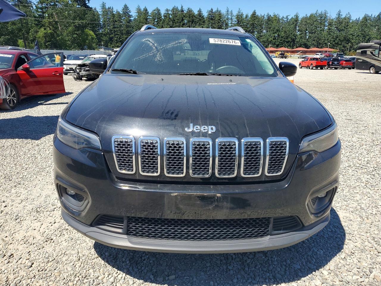 2019 Jeep Cherokee Latitude Plus - Image 5