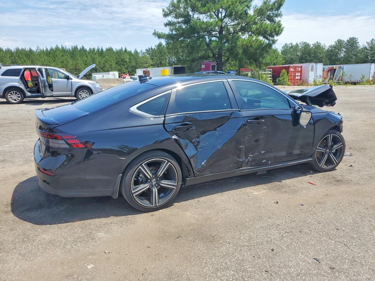 2025 Honda Accord Hybrid Sport - Фото 3
