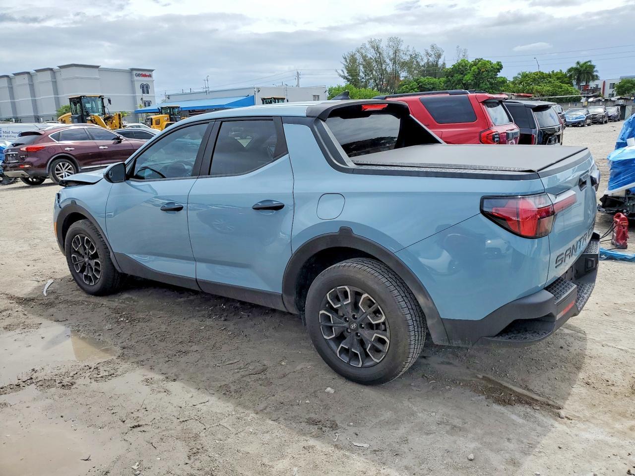 2022 Hyundai Santa Cruz Se - Фото 2