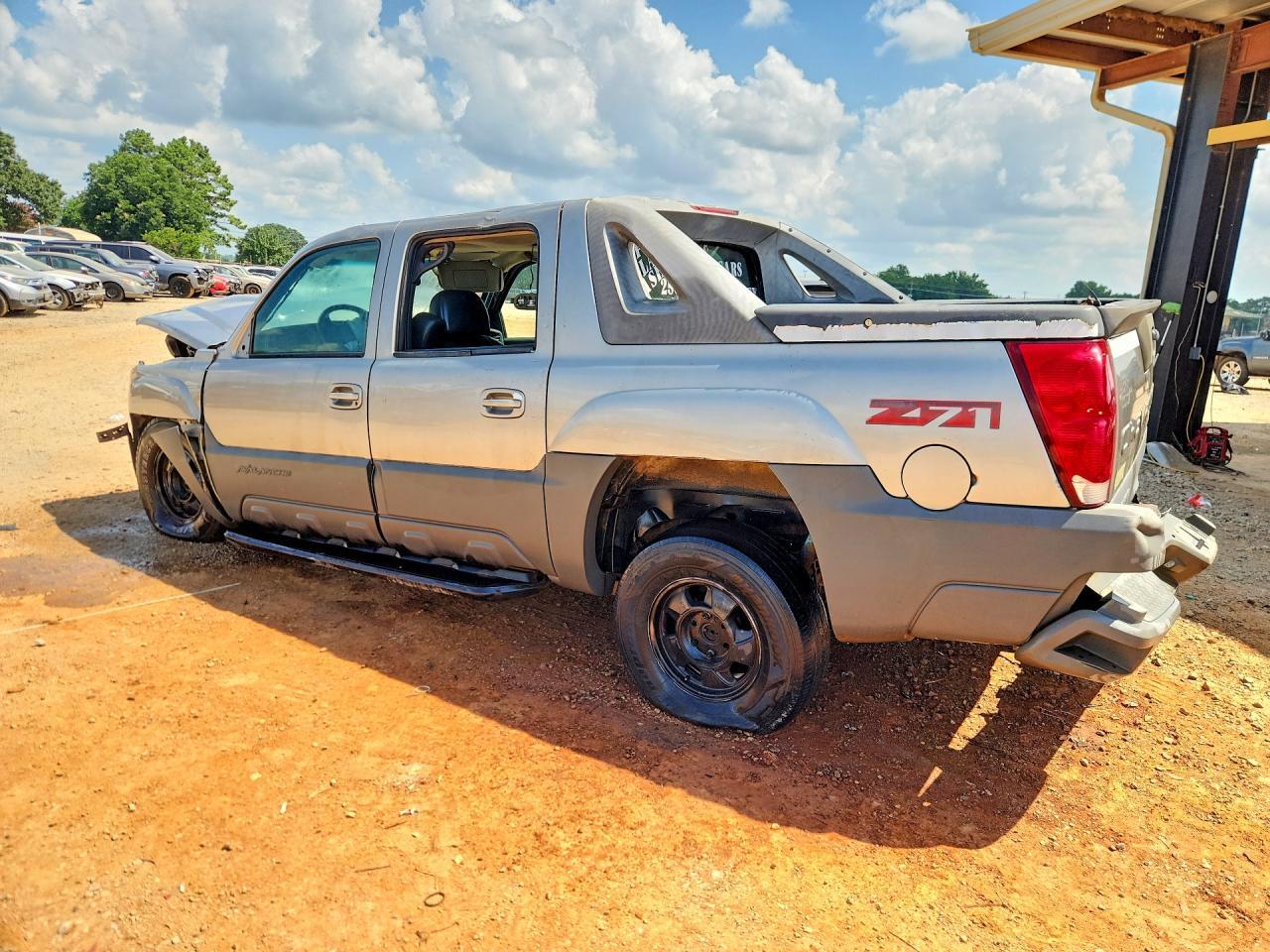 2003 Chevrolet Avalanche C1500 - Фото 2