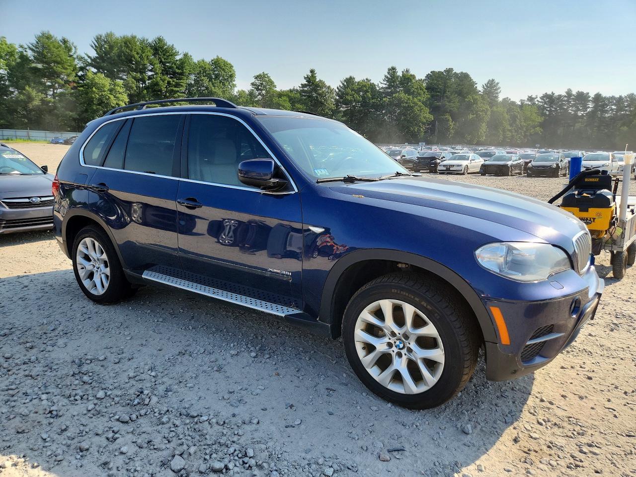 2013 BMW X5 xDrive35I - Фото 4