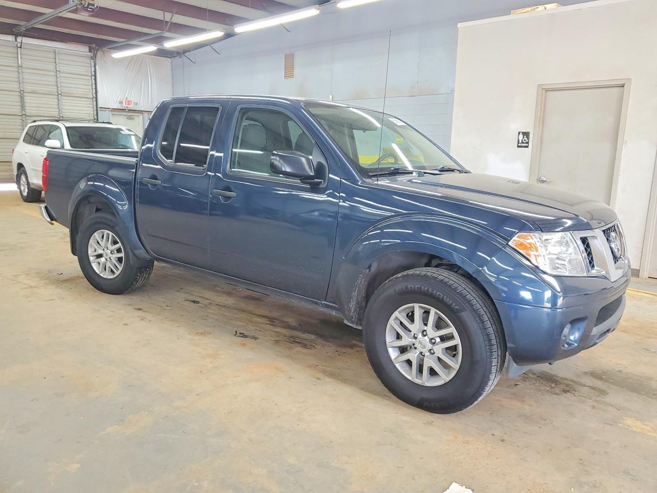 2019 Nissan Frontier Sv - Image 4