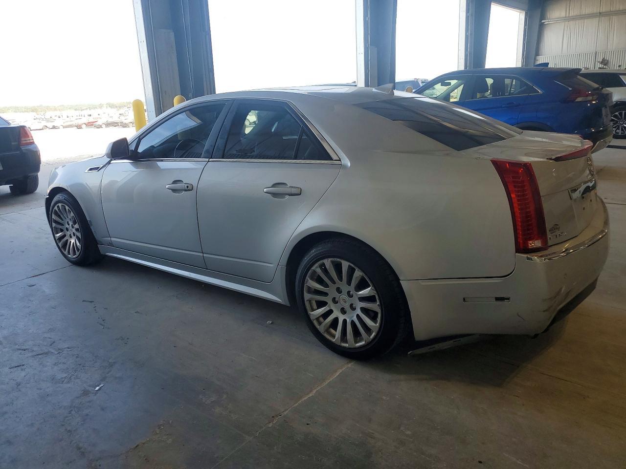 2013 Cadillac Cts Premium Collection - Image 2