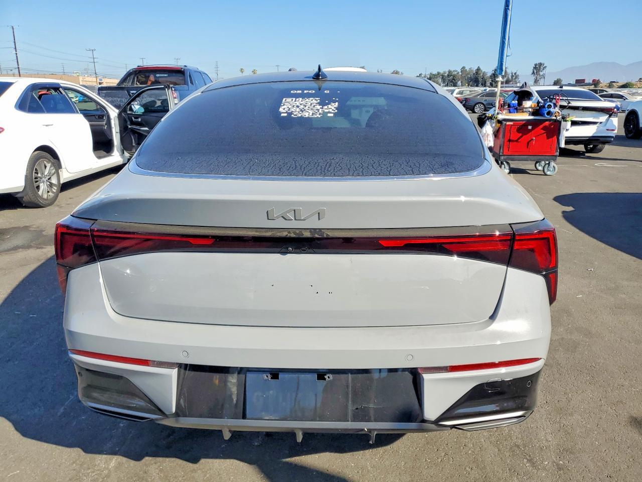2025 Kia K5 Gt Line - Image 6