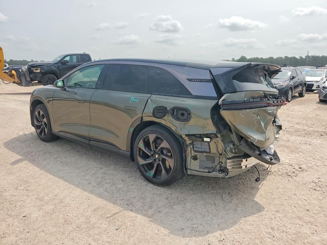 2026 Lucid Motors Gravity Grand Touring - Фото 2