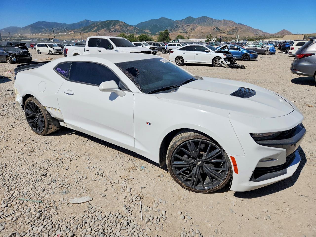 2019 Chevrolet Camaro Ss - Image 4