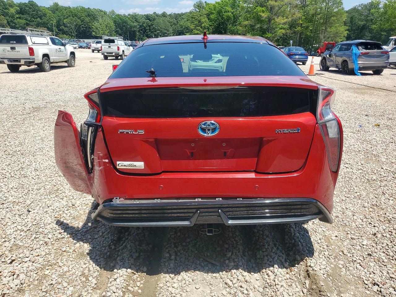 2017 Toyota Prius Four Touring - Фото 6