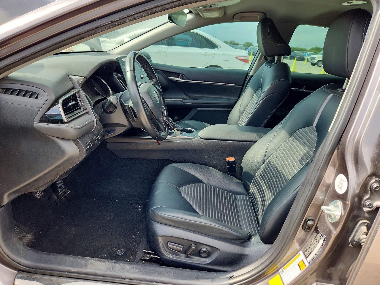 2024 Toyota Camry Se - Фото 7