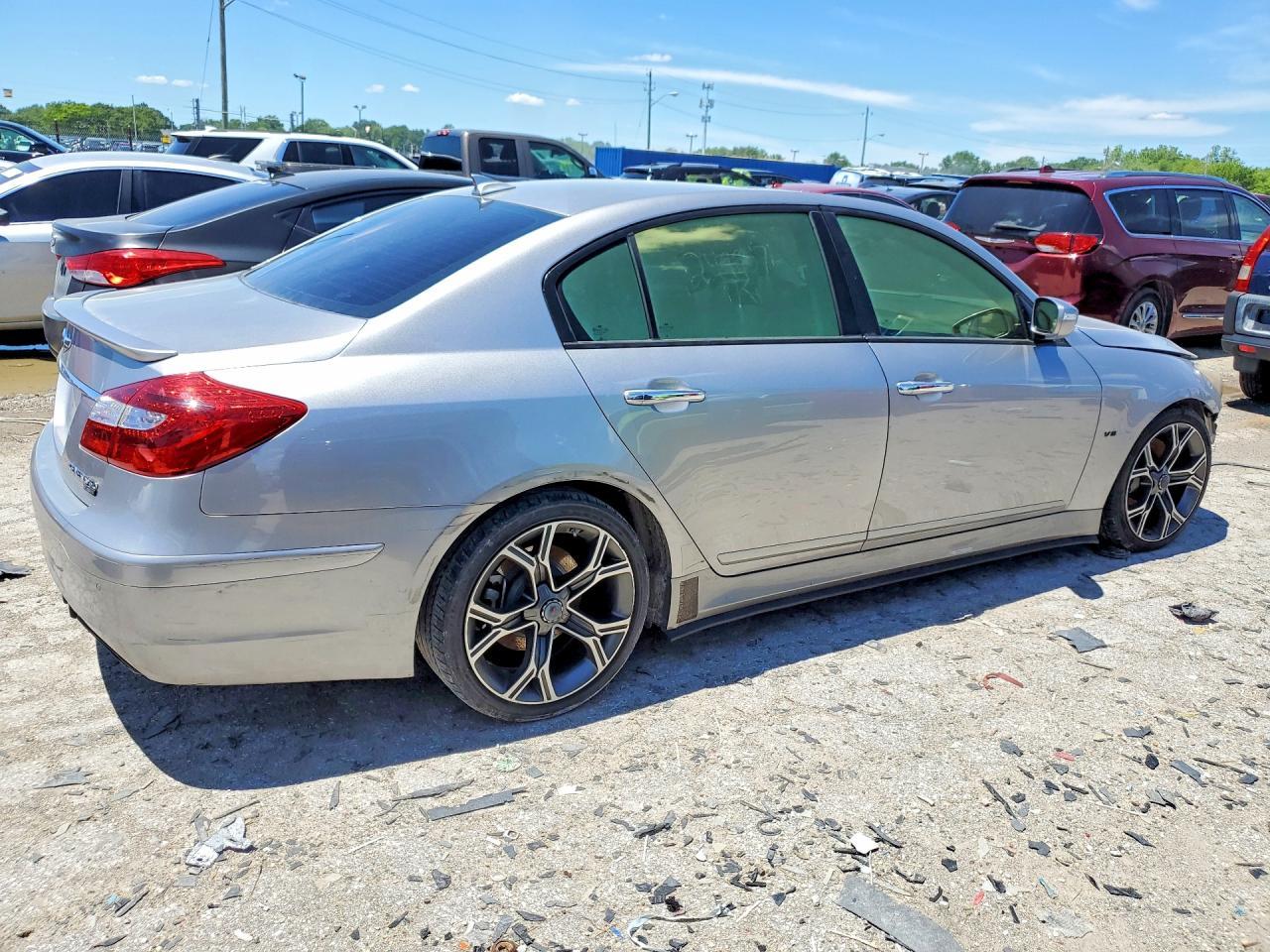 2013 Hyundai Genesis 5.0L - Фото 3