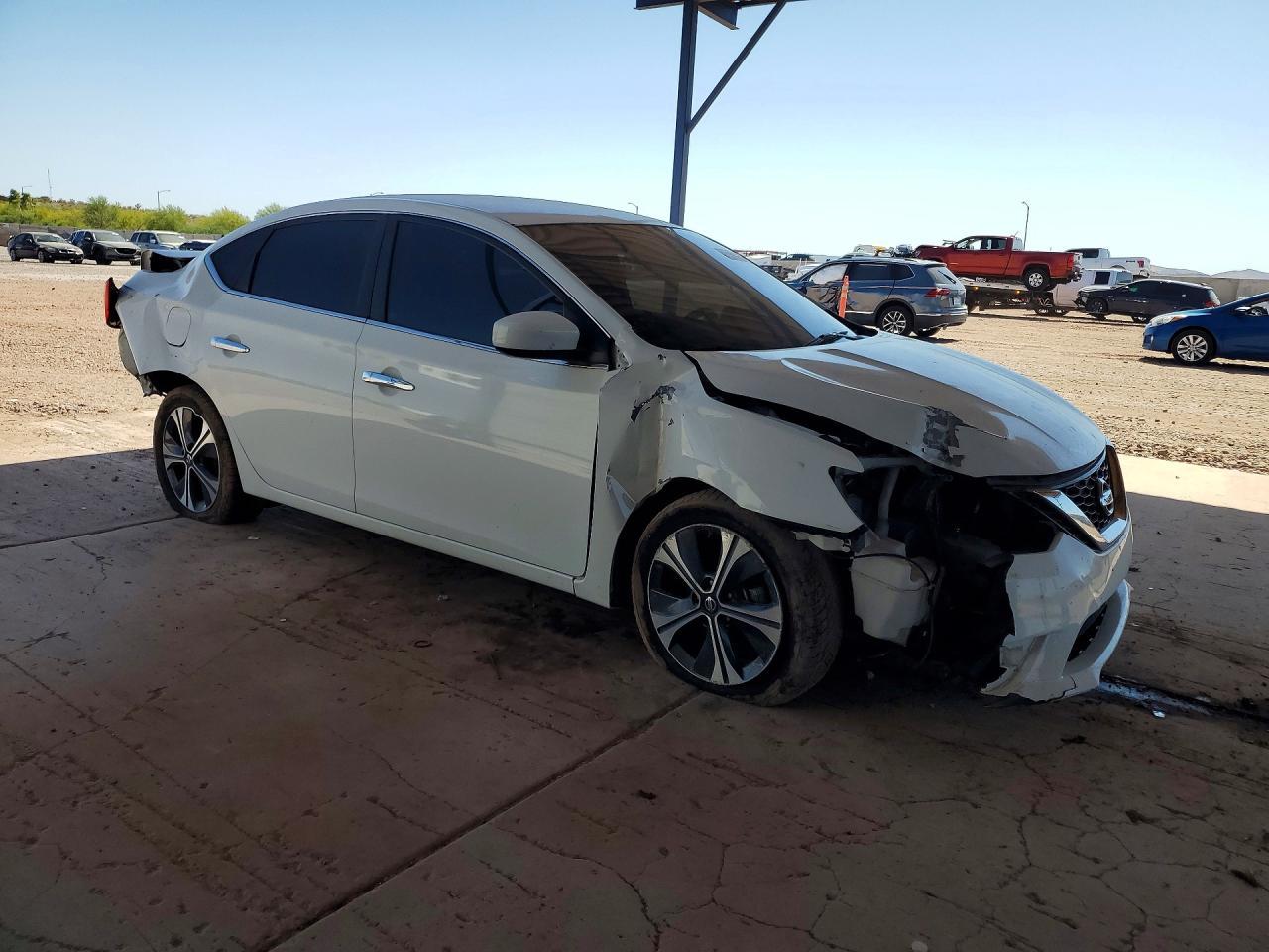 2018 Nissan Sentra S - Фото 4