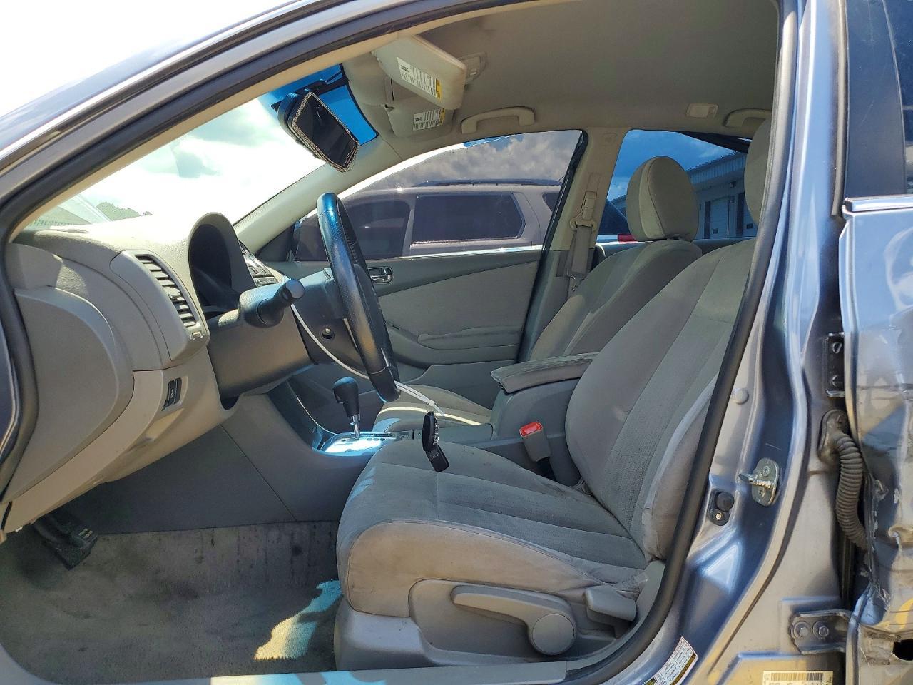 2012 Nissan Altima 2.5 - Image 7