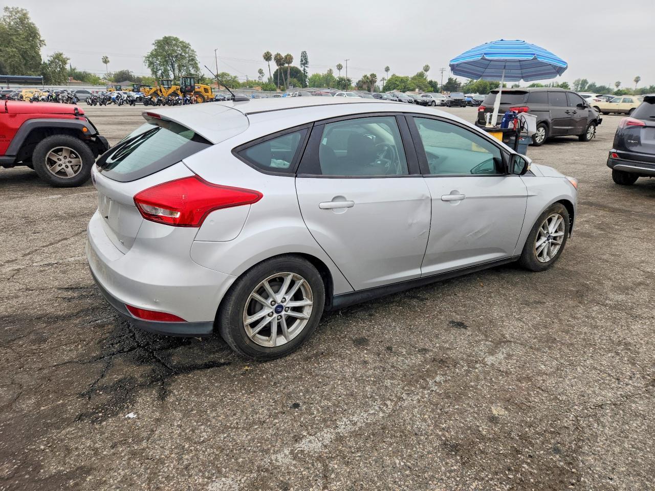 2016 Ford Focus Se - Image 3
