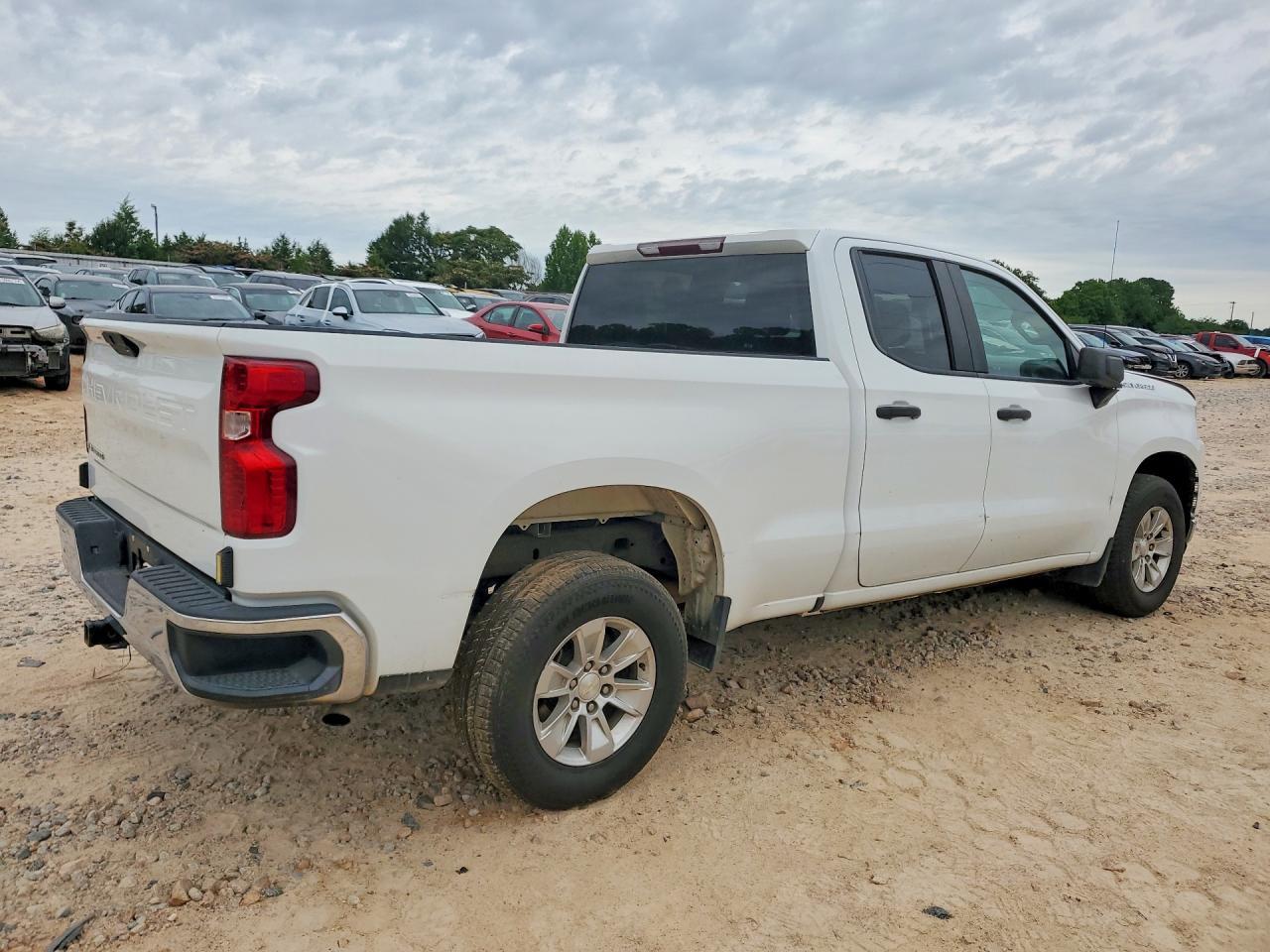 2019 Chevrolet Silverado C1500 - Фото 3